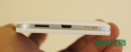 Đập hộp LG G2 mini – phiên bản thu nhỏ của G2 - 7 Cạnh dưới.