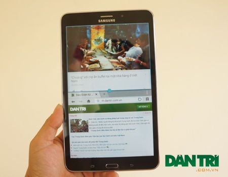 Đánh giá máy tính bảng Galaxy Tab 4 8.0 - 5 Màn hình công nghệ IPS 8 inch độ phân giải 1280x800 pixel.
