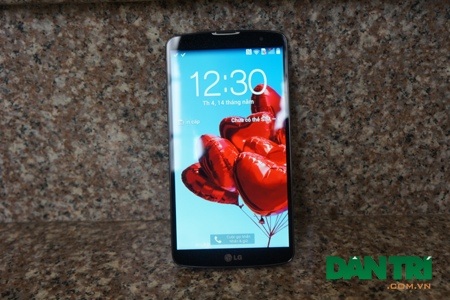 Đập hộp LG G Pro 2 chính hãng tại Việt Nam - 4 Giao diện màn hình khoá.