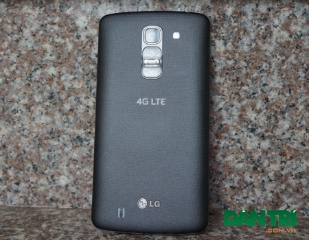 Đập hộp LG G Pro 2 chính hãng tại Việt Nam - 6 Toàn bộ mặt sau.