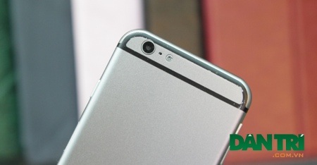 Vị trí camera và đèn flash.