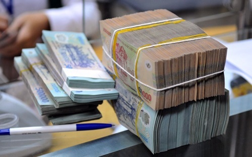 Ngân hàng Nhà nước "thúc" các nhà băng sớm niêm yết trên thị trường chứng khoán - 1 Ngân hàng Nhà nước thúc các nhà băng sớm niêm yết trên thị trường chứng khoán
