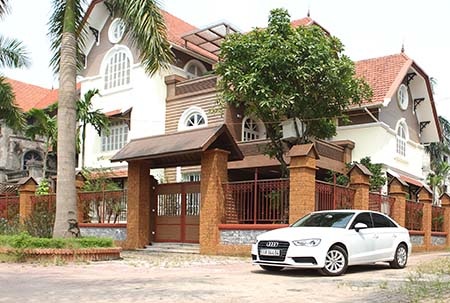 Audi A3 có giành khách hàng Toyota Camry tại Việt Nam? - 1 Audi A3 có chiếm khách hàng Toyota Camry Honda Acorrd tại Việt Nam?