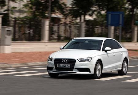 Audi A3 có giành khách hàng Toyota Camry tại Việt Nam? - 22 Hiện tại Audi A3 ở Việt Nam được bảo hành 3 năm không giới hạn
số km đã đi.
