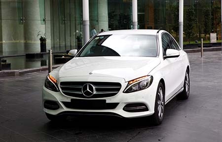 Khởi điểm từ 1,389 tỷ đồng cho Mercedes-Benz C-class thế hệ thứ tư - 4 Khởi điểm từ 1,389 tỷ đồng cho Mercedes-Benz C-class thế hệ thứ tư