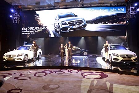 Khởi điểm từ 1,389 tỷ đồng cho Mercedes-Benz C-class thế hệ thứ tư - 1 <p class=MsoNormalCxSpFirst style=margin-bottom:0in;margin-bottom:.0001pt;
mso-add-space:auto>