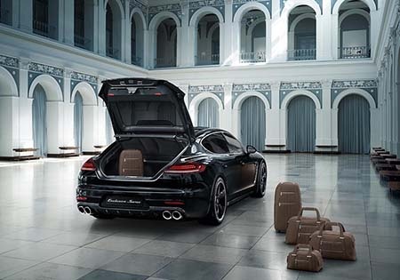 Porsche Panamera thách thức nhà giàu Việt Nam với phiên bản 13,8 tỷ đồng - 3 Porsche Panamera thách thức nhà giàu Việt Nam với phiên bản 13,8 tỷ đồng