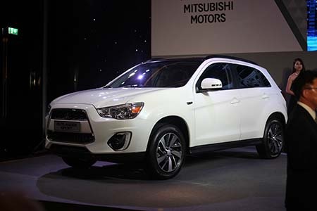 Mitsubishi Outlander Sport gia nhập "trận chiến" crossover tại Việt Nam - 7 0