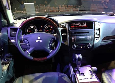 Mitsubishi Outlander Sport gia nhập "trận chiến" crossover tại Việt Nam - 4 0