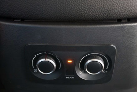 Mitsubishi Pajero – Khám phá tình yêu bạc tỉ…