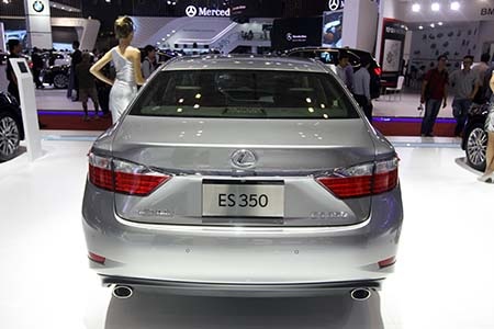 Lexus dàn trận đón Vietnam Motorshow - 18 Lexus dàn trận đón Vietnam Motorshow