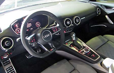 Audi TT chính thức ra mắt tại Việt Nam - 21 Audi TT được
bán với mức giá khởi điểm 1,78 tỷ đồng (đã bao gồm thuế GTGT).