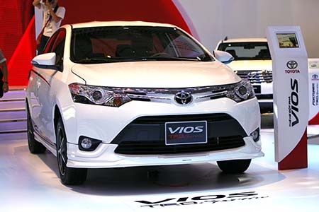 Những "gương mặt" thân quen của Toyota tại Vietnam Motorshow - 6 Corolla Altis 2014: