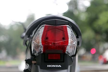 Honda Blade 110 – Bộ mặt mới cho xe số Honda