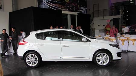 Renault Mégane hatchback có mặt tại Việt Nam - 6 Việt Hưng