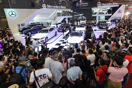 Mercedes-Benz và những con số ấn tượng tại Triển lãm ôtô Việt Nam - 1 Mercedes-Benzvà những con số ấn tượng tại Triển lãm ô tô Việt Nam