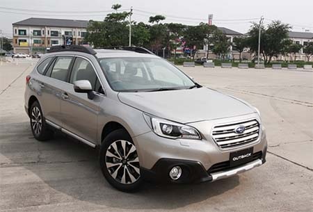 <span style=font-size:12.0pt;
font-family:"Times New Roman">Subaru Legacy
