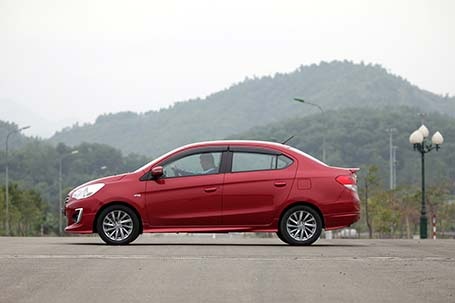 Mitsubishi Attrage: Hấp dẫn ở điểm nào? - 4 Thanh Phúc - Minh Thanh