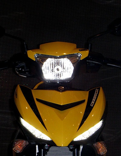 Hiện tại Yamaha Exciter 150 có hai phiên bản và có giá bán xuất xưởng như sau: phiên bản 