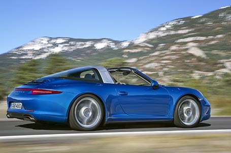 Porsche tốt nhất trong mắt người Đức - 2 911 Targa