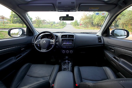 Mitsubishi Outlander Sport – Thêm sức nóng phân khúc crossover - 18 Như Phúc - Minh Thanh