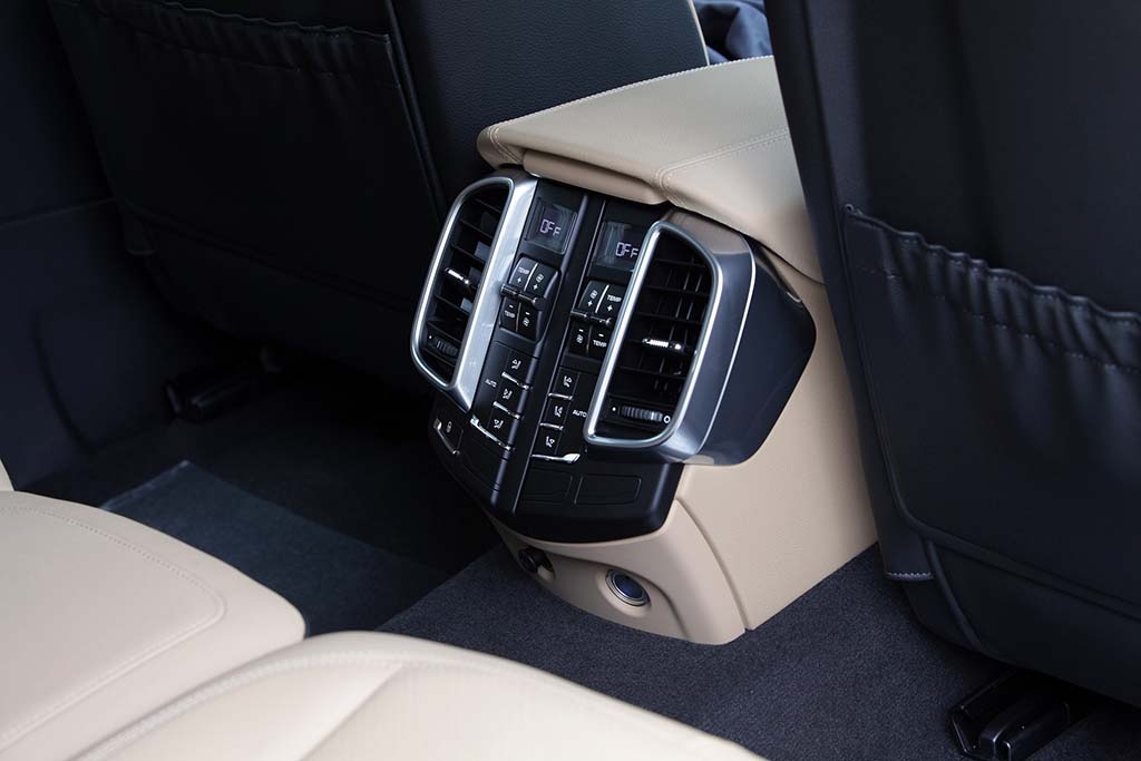 Porsche Cayenne 2015 - Khẳng định đẳng cấp xe sang - 22 Thanh Phúc - Minh Thanh
