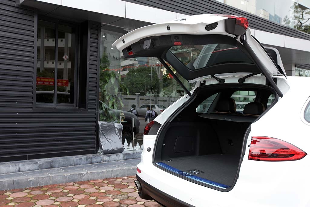 Porsche Cayenne 2015 - Khẳng định đẳng cấp xe sang - 13 Thanh Phúc - Minh Thanh