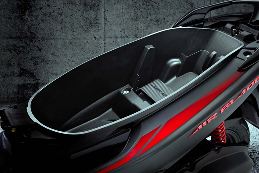 Honda Air Blade 125 có thêm phiên bản mới - 2 0