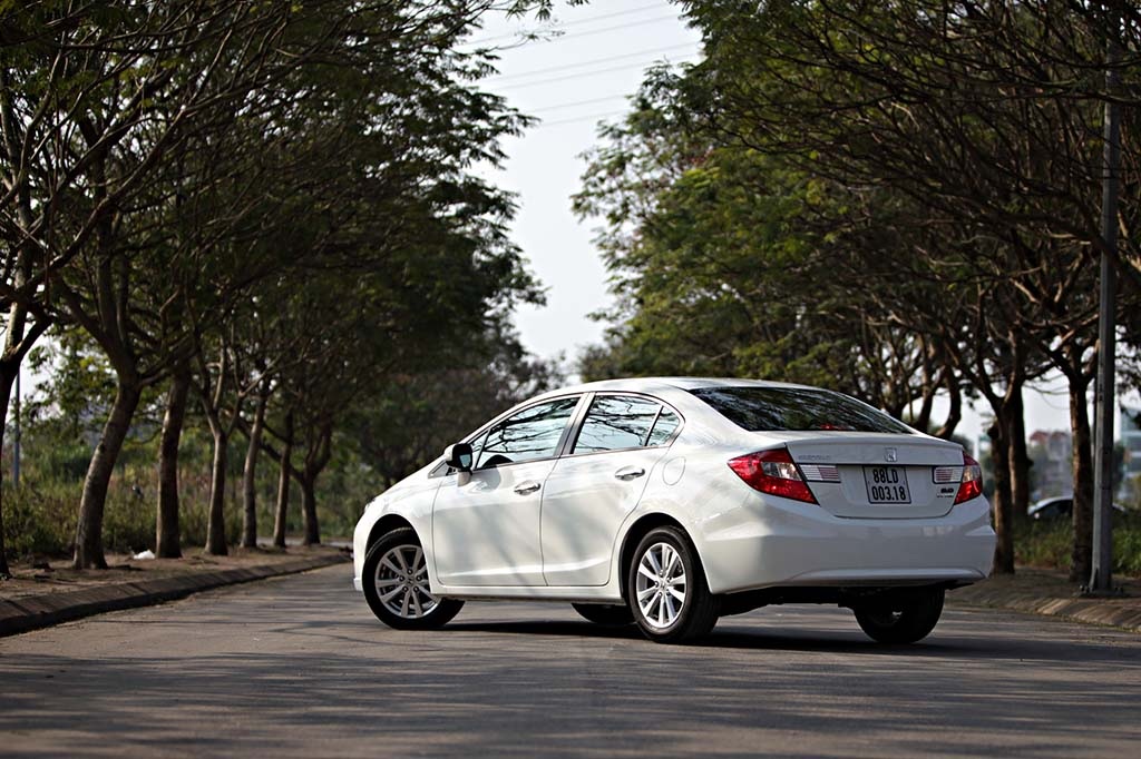 Honda Civic 2015 - Những khác biệt mang tính thực dụng - 30 Thanh Phúc - Minh Thanh