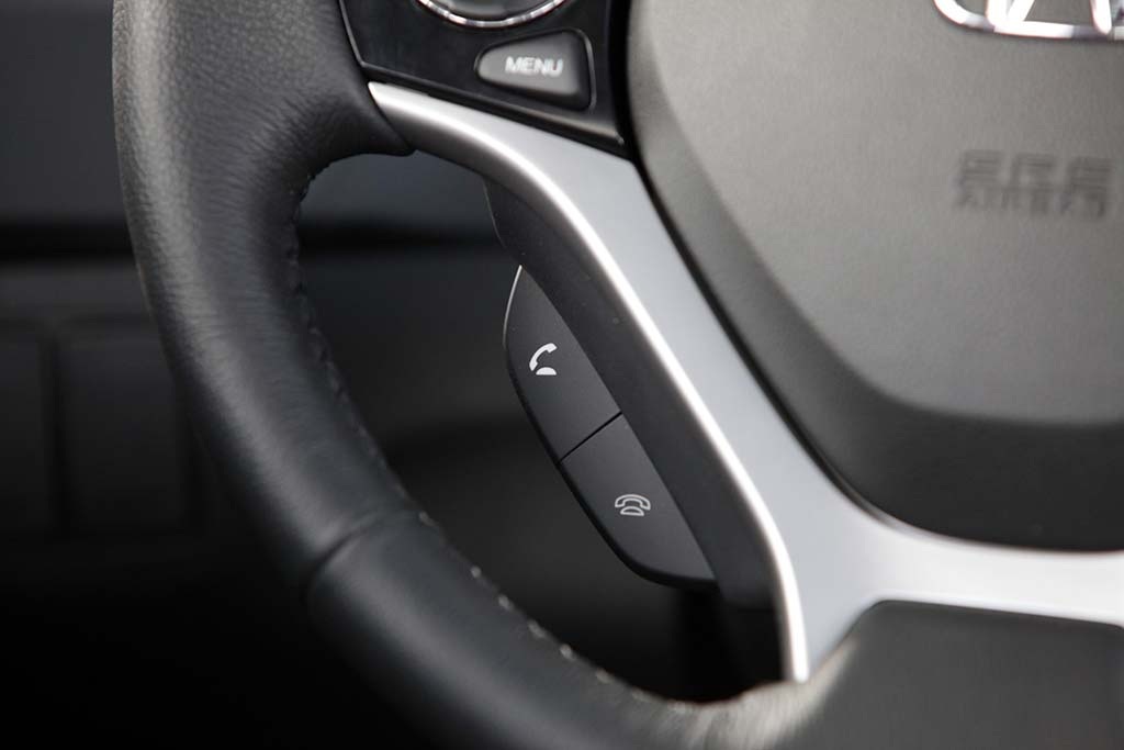 Honda Civic 2015 - Những khác biệt mang tính thực dụng - 27 Thanh Phúc - Minh Thanh