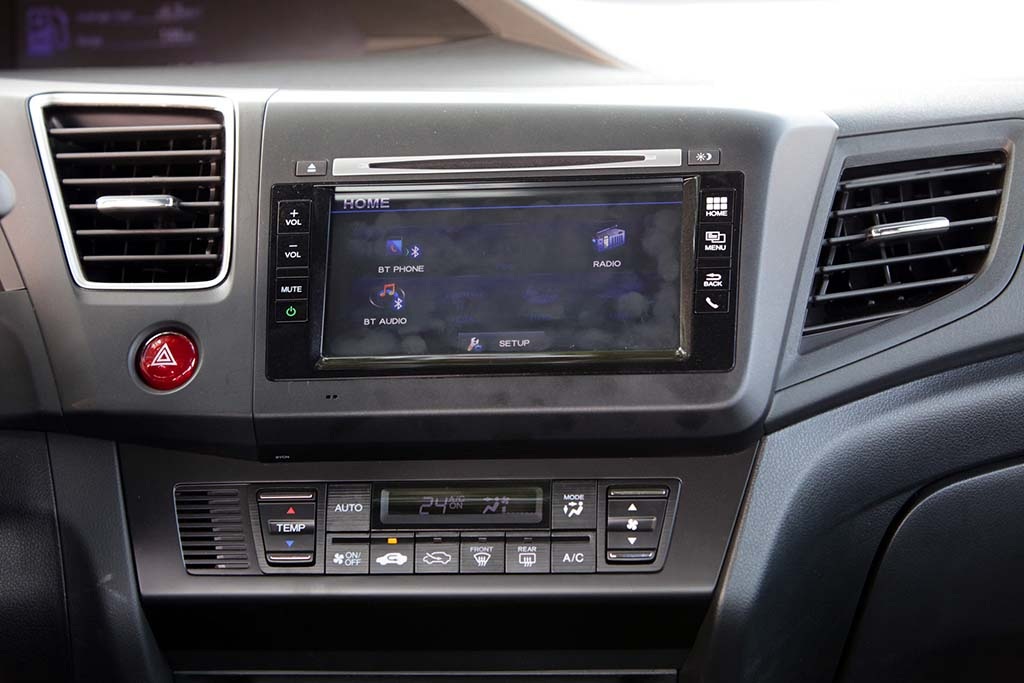 Honda Civic 2015 - Những khác biệt mang tính thực dụng - 25 Thanh Phúc - Minh Thanh