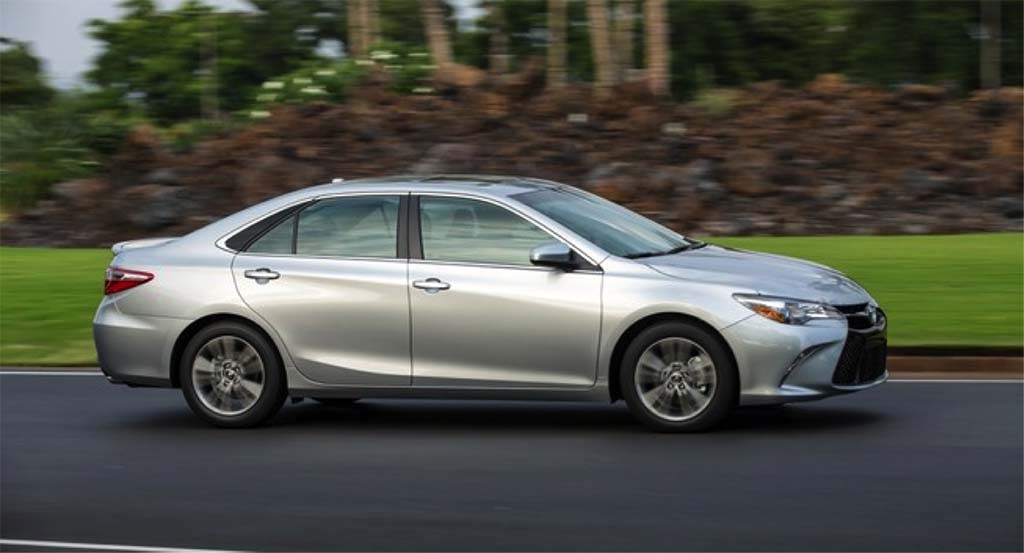 10 mẫu xe bán chạy nhất năm 2014 tại Mỹ - 7 4 - Toyota
Camry: