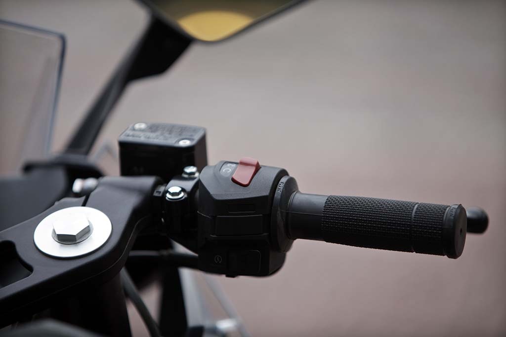 KTM RC 200: Khi người Áo làm xe sport - 8 Thông số kỹ thuật của KTM RC200