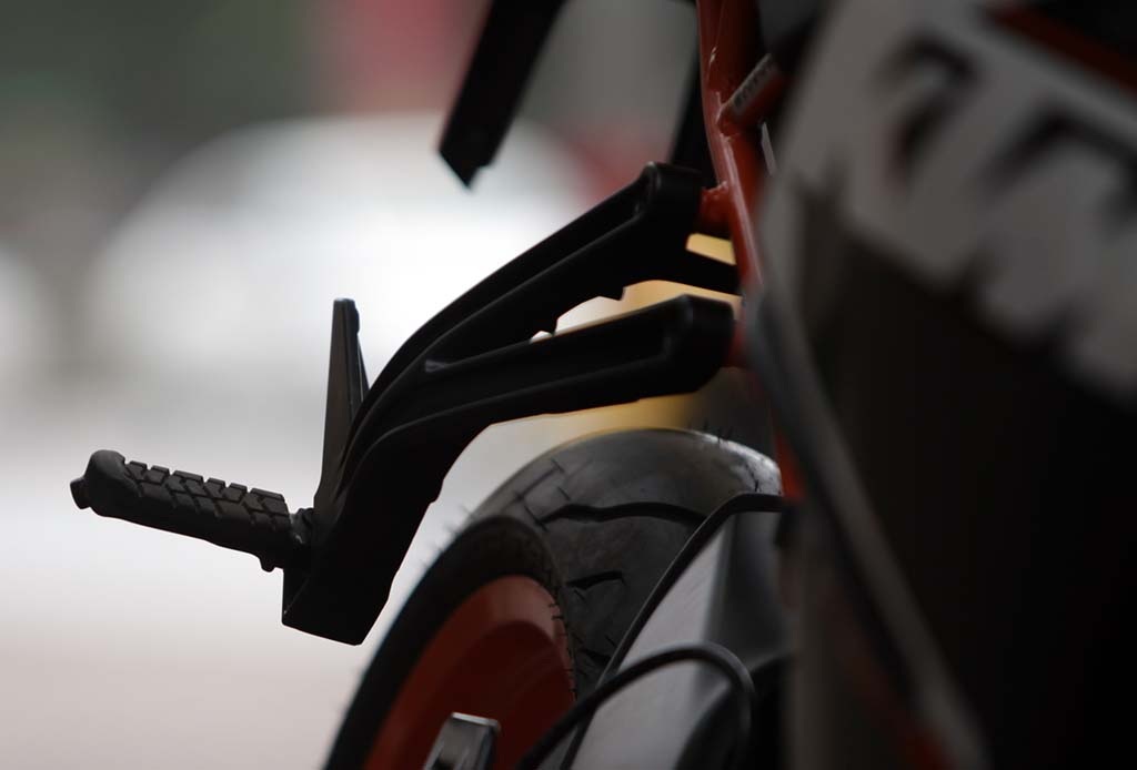 KTM RC 200: Khi người Áo làm xe sport - 12 Thông số kỹ thuật của KTM RC200