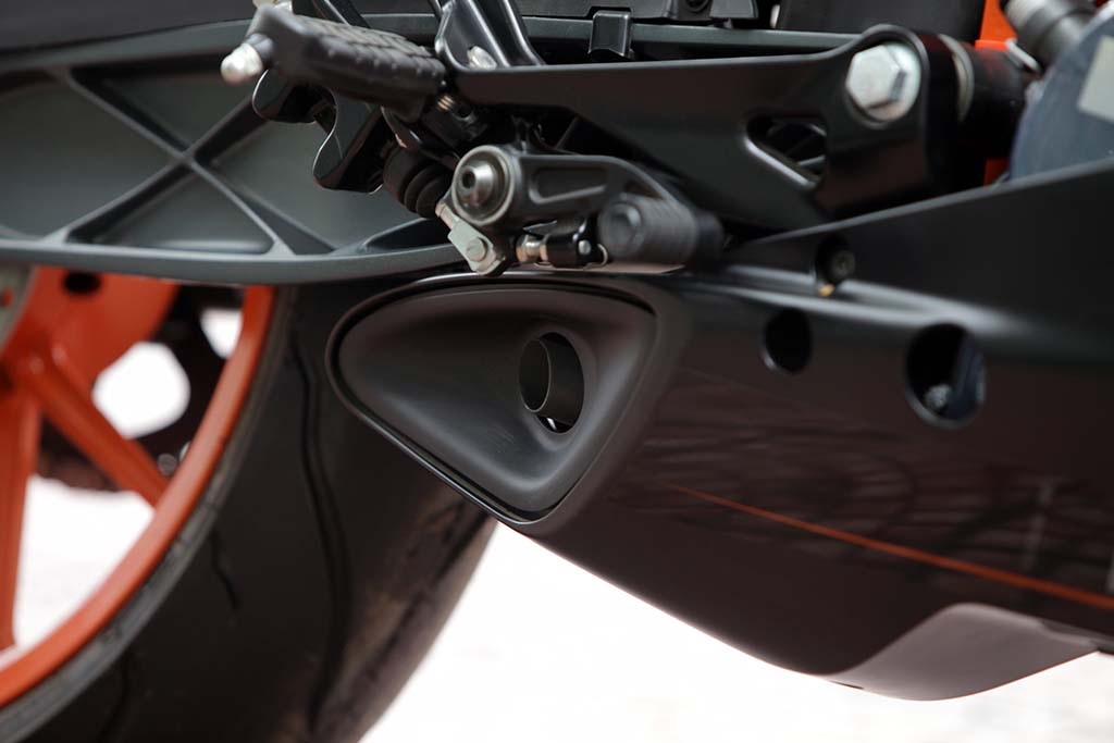 KTM RC 200: Khi người Áo làm xe sport - 14 Thông số kỹ thuật của KTM RC200