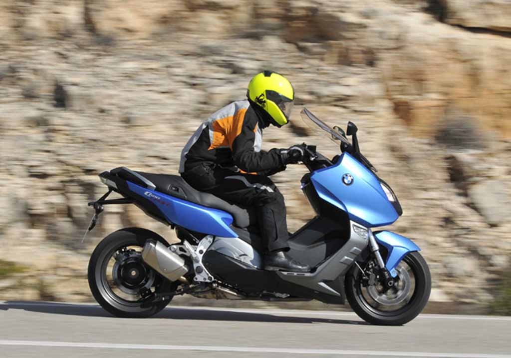 Xe máy BMW được phân phối chính thức tại Việt Nam - 2 C600 Sport
