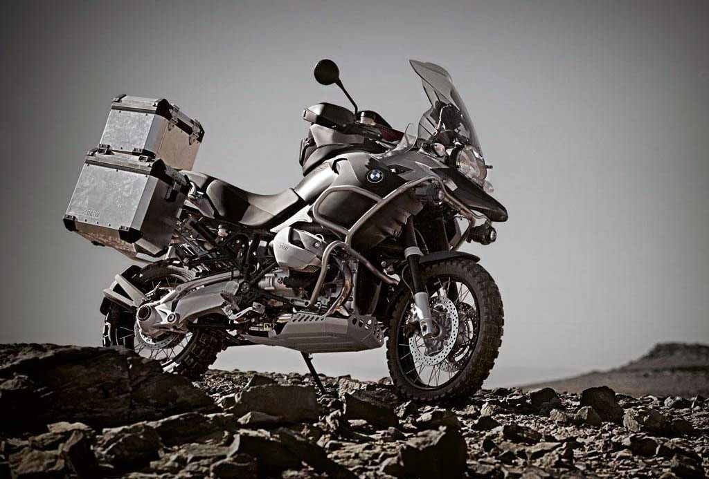 Xe máy BMW được phân phối chính thức tại Việt Nam - 9 R1200 GS Adventure