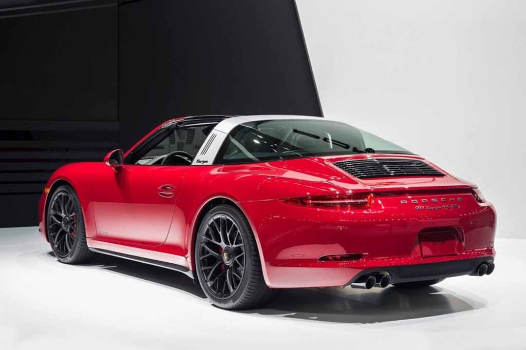 Porsche 911 Targa 4 GTS về Việt Nam có giá 7,85 tỉ đồng - 5 Porsche 911 Targa 4 GTS là 7,85 tỉ đồng