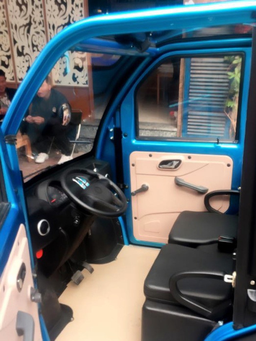 Ôtô điện có đủ điều kiện lưu thông trên đường? - 2 Một mẫu xe điện vừa được nhập khẩu về Hà Nội được giới thiệu trên các trang xã hội