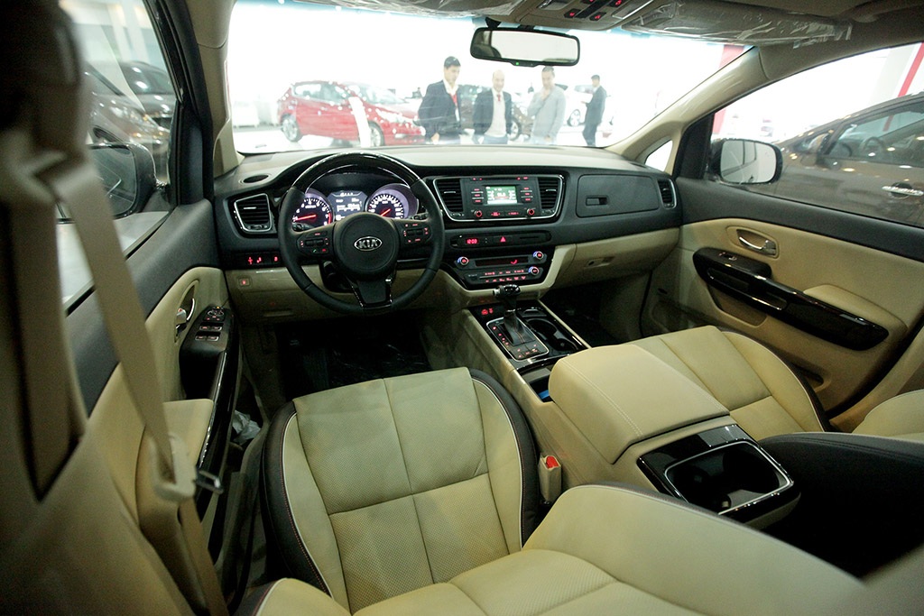 KIA Sedona khai màn phân khúc MPV cỡ lớn tại Việt Nam - 20 KIA Sedona: Khai màn phân khúc MPV cỡ lớn tại Việt Nam.