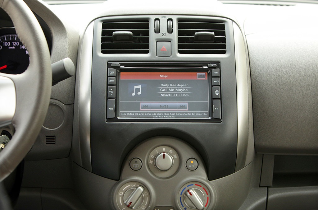 Nissan nâng cấp Sunny XV cho năm 2015 - 16 Như Phúc - Minh Thanh