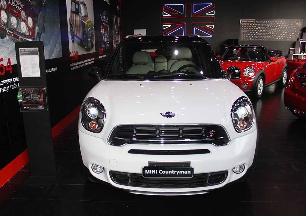 MINI Countryman mới có mặt tại Việt Nam - 5 MINI Countryman mới có mặt tại Việt Nam