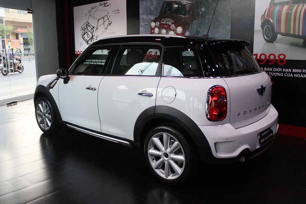MINI Countryman mới có mặt tại Việt Nam - 7 MINI Countryman mới có mặt tại Việt Nam