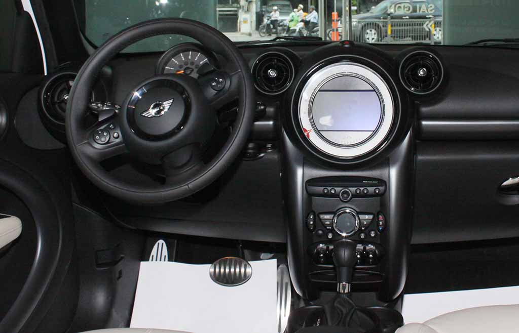 MINI Countryman mới có mặt tại Việt Nam - 9 MINI Countryman mới có mặt tại Việt Nam
