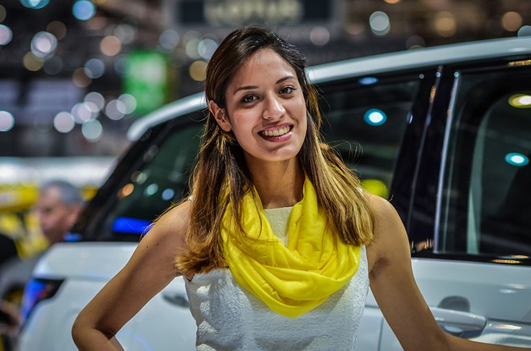 Những cô gái trên "sàn diễn" Geneva - 20 Quỳnh Thư