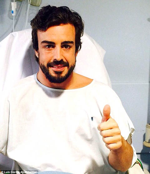 Fernando Alonso mất trí nhớ, nghĩ mình mới 13 tuổi - 2 Fernando Alonso mất trí nhớ, nghĩ mình mới 13 tuổi