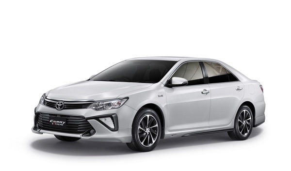 Cần bán Toyota Camry 2015 Tự động  Timotocomvn