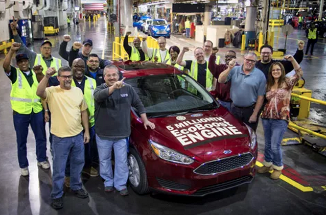 Đã có 5 triệu động cơ Ecoboost được lắp ráp trên xe Ford - 1 Đã có 5 triệu động cơ Ecoboost được lắp ráp trên xe Ford