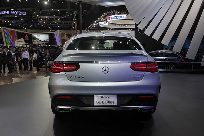 Mercedes-Benz GLE-class Coupé ra mắt tại Đông Nam Á - 6 Mercedes-Benz GLE-class Coupé sẽ có đối thủ là chiếc BMW X6, Acura ZDX và tương lai sẽ là Audi Q6