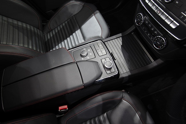 Mercedes-Benz GLE-class Coupé ra mắt tại Đông Nam Á - 13 Mercedes-Benz GLE-class Coupé sẽ có đối thủ là chiếc BMW X6, Acura ZDX và tương lai sẽ là Audi Q6